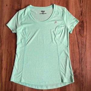 NEW FILA Active Shirt Small Women’s NWOT